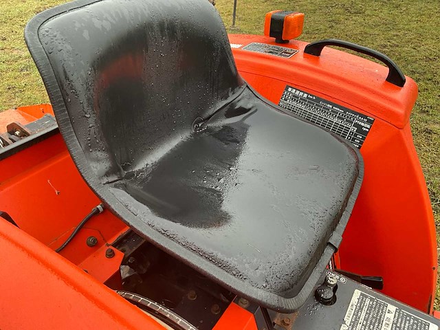 Hinomoto e1804 inclusief klepelmaaier - afbeelding 4 van  22