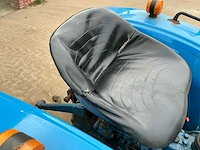 Hinomoto f18 d 4x4 minitractor - afbeelding 3 van  15