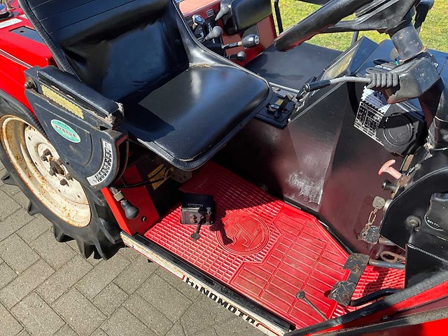 Hinomoto landbouwtractor 2 personen - collectors item - afbeelding 4 van  18