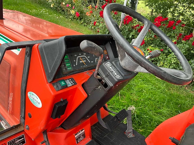 Hinomoto n249 minitractor - afbeelding 8 van  23