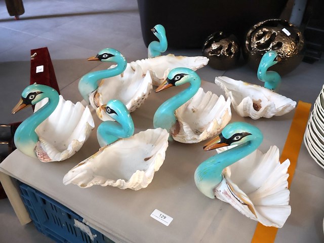 Hippopus zwaan (x7) - afbeelding 2 van  4