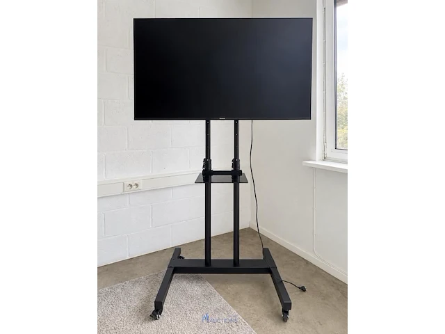 Hisense 50-inch 4k smart tv met verrijdbare standaard - afbeelding 1 van  6