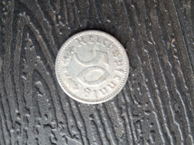 Historische aluminium munt 50 reichspfenning uit 1943 wo2 - afbeelding 1 van  2