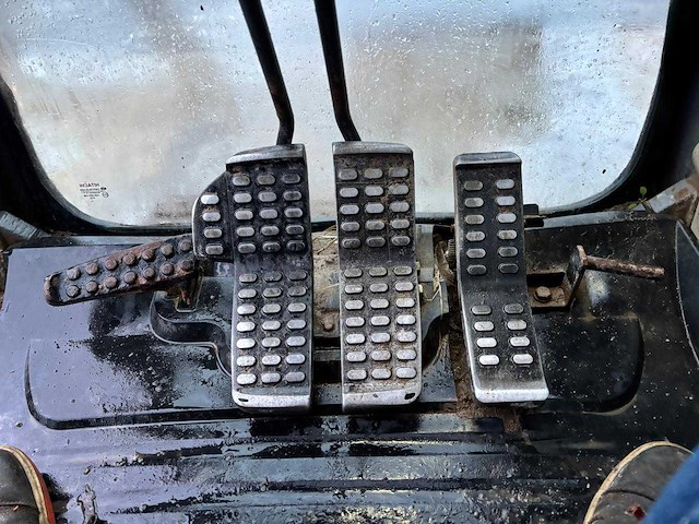 Hitachi - 2010 - zx250lc-3 - rupsgraafmachine - afbeelding 5 van  21