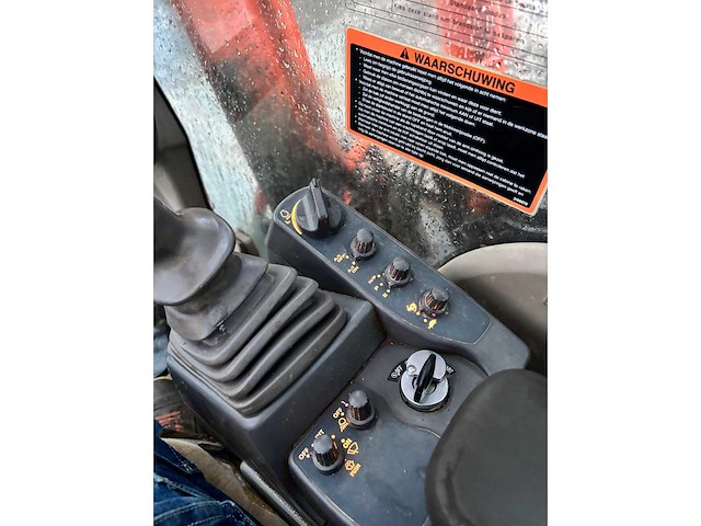 Hitachi - 2010 - zx250lc-3 - rupsgraafmachine - afbeelding 7 van  21