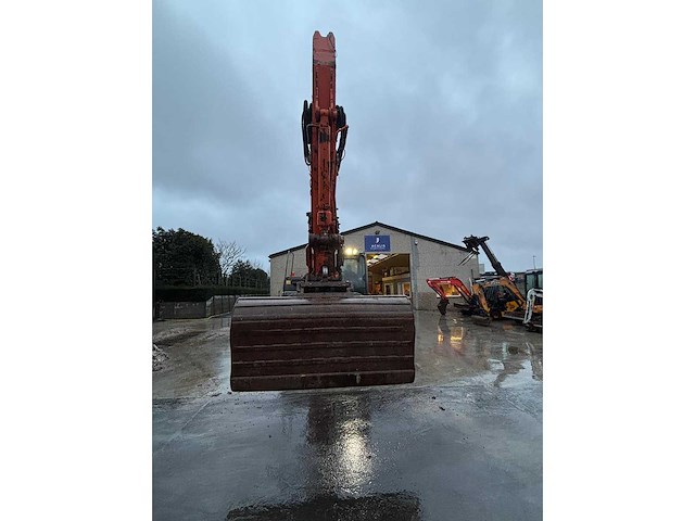 Hitachi - 2010 - zx250lc-3 - rupsgraafmachine - afbeelding 16 van  21