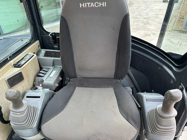 Hitachi - 2012 - zx 60 usb-3f - midigraafmachine - afbeelding 40 van  43