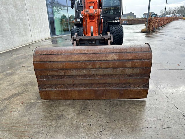 Hitachi - 2012 - zx145w-3 - banden graafmachine - afbeelding 2 van  47