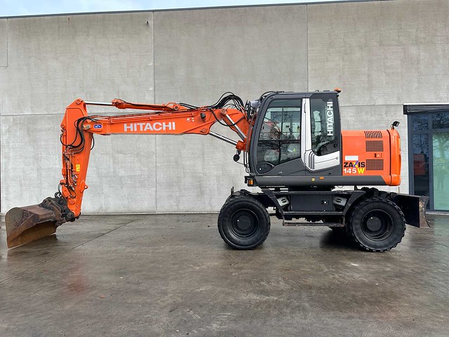 Hitachi - 2012 - zx145w-3 - banden graafmachine - afbeelding 46 van  47