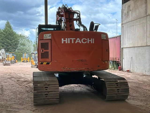 Hitachi - zaxis 225uslc-5b - tracked excavator - 2014 - afbeelding 12 van  17