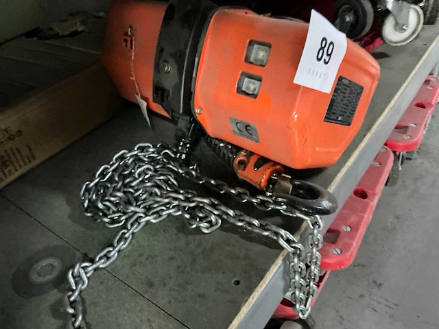 Hitachi 1 s kettingtakel - afbeelding 4 van  4