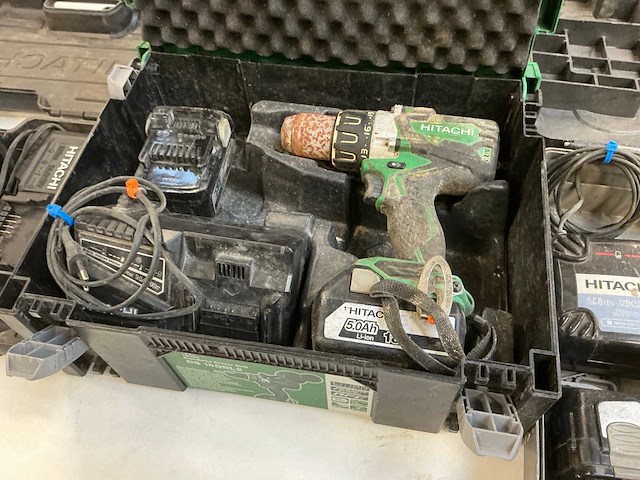 Hitachi accu-schroefboormachine (3x) - afbeelding 4 van  8