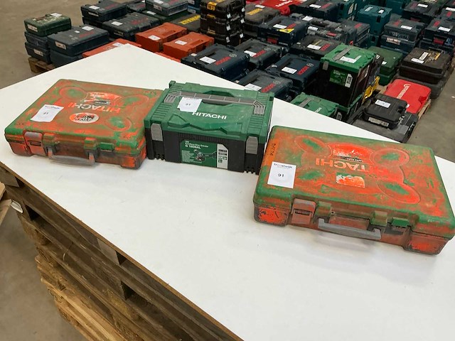 Hitachi accugereedschap (3x) - afbeelding 9 van  9
