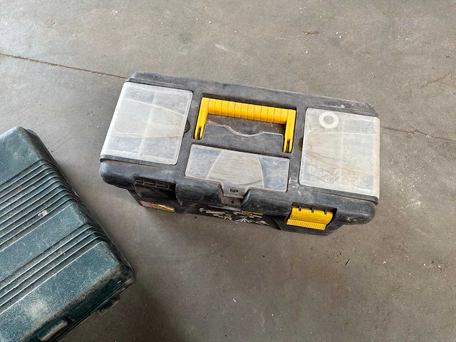 Hitachi boorhamer en cirkelzaag - afbeelding 4 van  5