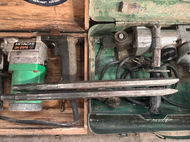 Hitachi boormachine (2x) - afbeelding 8 van  8