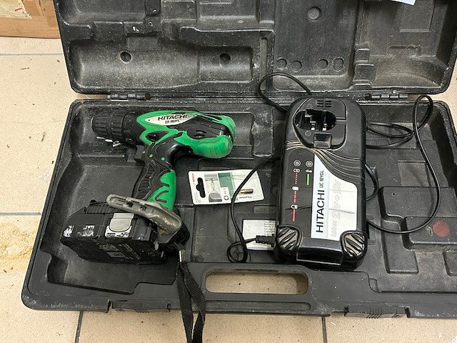 Hitachi boormachine - afbeelding 1 van  3