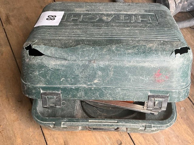 Hitachi c 9u2 afkortcirkelzaagmachine - afbeelding 4 van  4