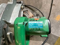 Hitachi c8fc afkortzaag - afbeelding 4 van  4