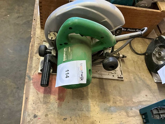 Hitachi c9u cirkelzaagmachine - afbeelding 3 van  4