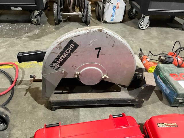 Hitachi cc16sa cirkelzaagmachine - afbeelding 4 van  4