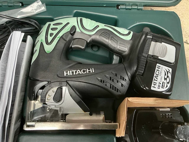 Hitachi cj 18dl decoupeerzaag - afbeelding 3 van  4