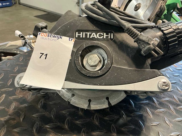 Hitachi cm7mru sleuvenfreesmachine - afbeelding 2 van  6