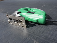 Hitachi decoupeerzaag cj120v