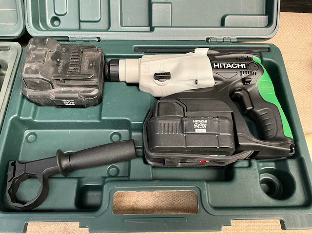 Hitachi dh 24dvc boorhamer (2x) - afbeelding 3 van  4