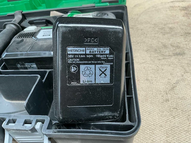 Hitachi dh 36dl boorhamer - afbeelding 1 van  4