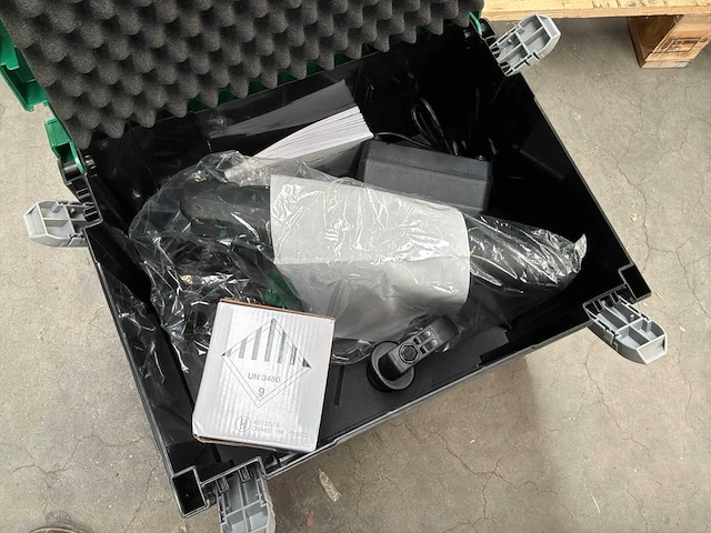 Hitachi dh36dbl accu boorhamer + dust extractor - afbeelding 2 van  11