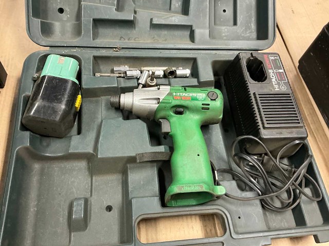 Hitachi diverse accu schroefmachine (2x) - afbeelding 2 van  7