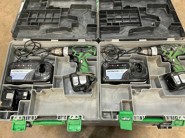 Hitachi ds 14dl accu schroefboormachine (2x) - afbeelding 1 van  3