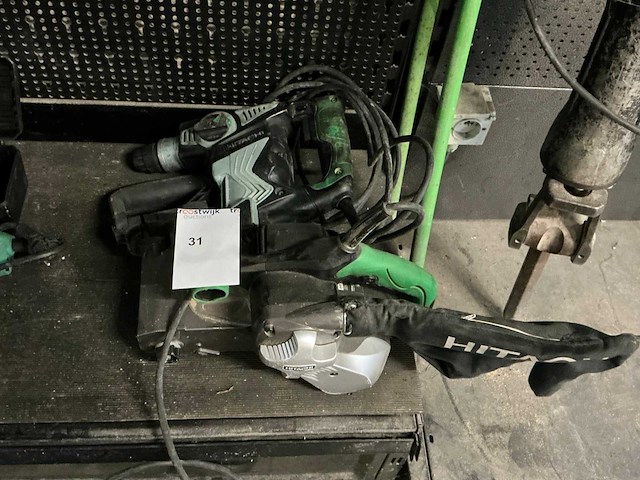 Hitachi elektrische handgereedschappen (2x) - afbeelding 1 van  6