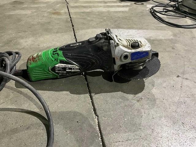 Hitachi g 13 sb3 haakse slijpmachine - afbeelding 1 van  3