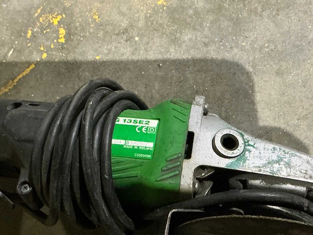 Hitachi g13se2 haakse slijpmachine - afbeelding 3 van  3