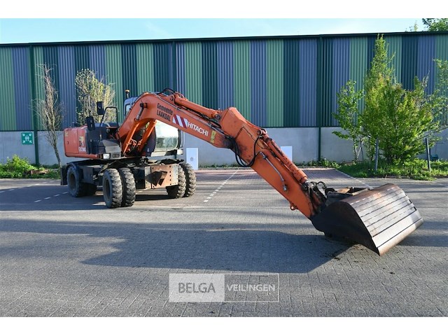 Hitachi graafmachine - afbeelding 6 van  19