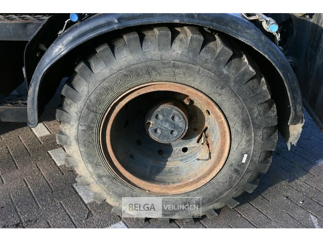 Hitachi graafmachine - afbeelding 15 van  19