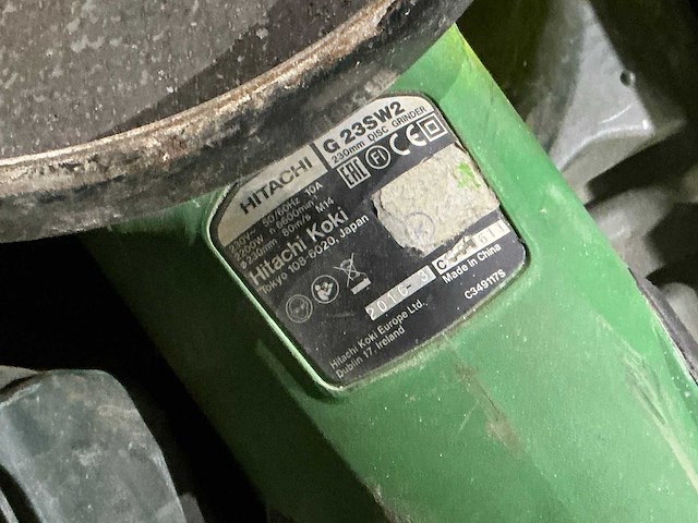 Hitachi haakse slijpmachine - afbeelding 3 van  4