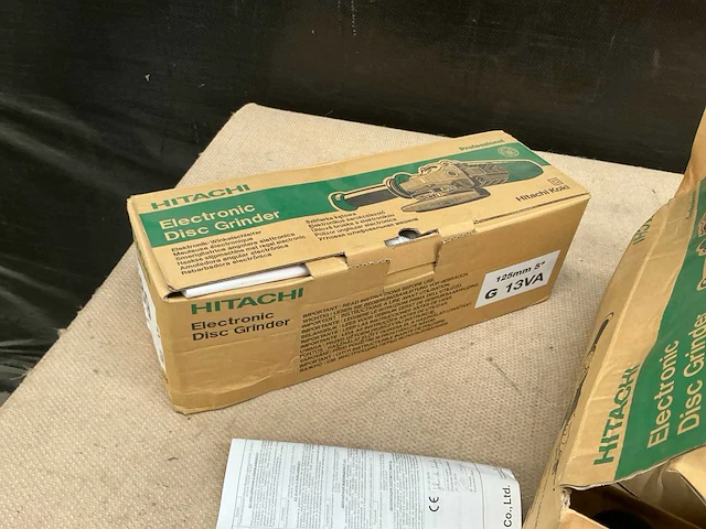 Hitachi haakse slijpmachine - afbeelding 6 van  6
