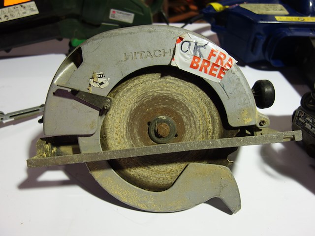 Hitachi handcirkelzaag - afbeelding 1 van  3