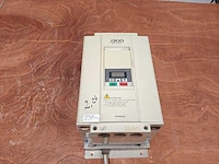 Hitachi j300-075hfe4 frequentieregelaar - 7.5 kw / 11 kw