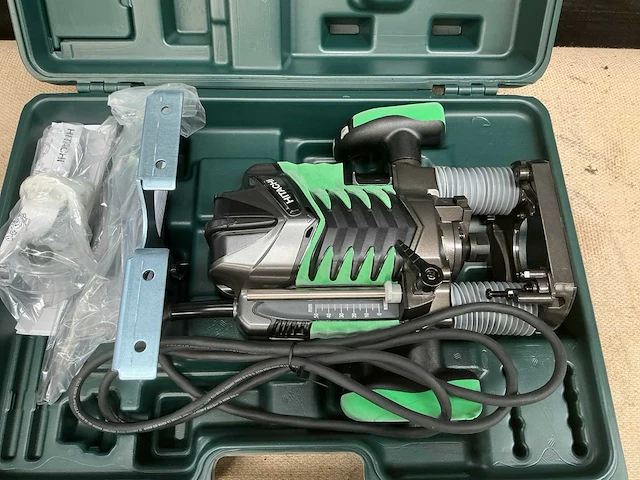 Hitachi m8v2 bovenfrees - afbeelding 2 van  2