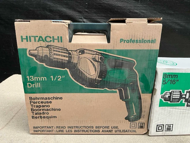Hitachi schroefboormachine (2x) - afbeelding 3 van  3