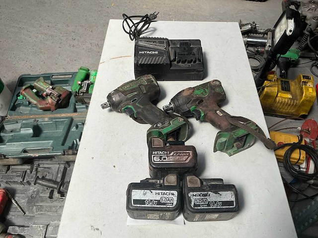 Hitachi slagmoersleutel (2x) - afbeelding 1 van  1
