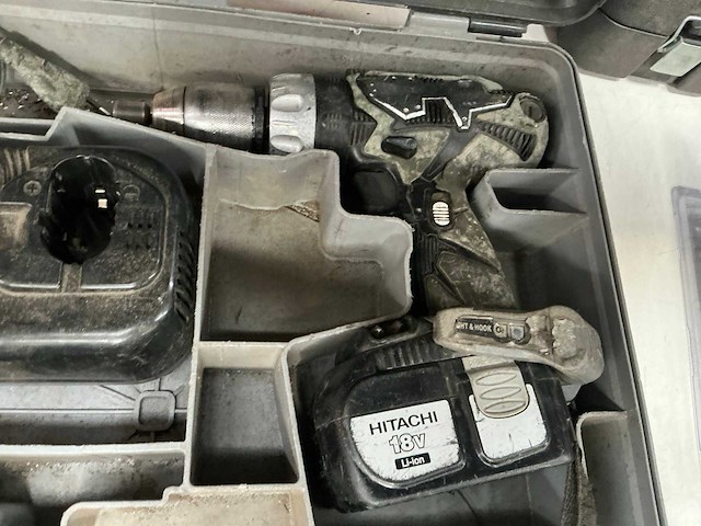 Hitachi slagmoersleutel - afbeelding 2 van  4