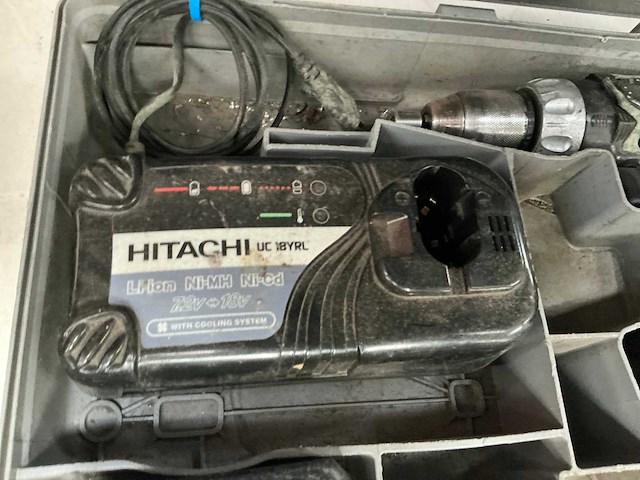 Hitachi slagmoersleutel - afbeelding 3 van  4