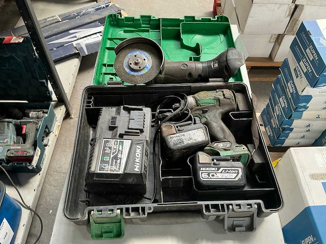 Hitachi slagmoersleutel - afbeelding 1 van  11