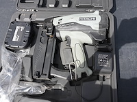 Hitachi tacker nt65gs