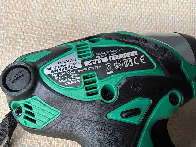 Hitachi wh 18dsdl accu slagschroevendraaier (2x) - afbeelding 2 van  5