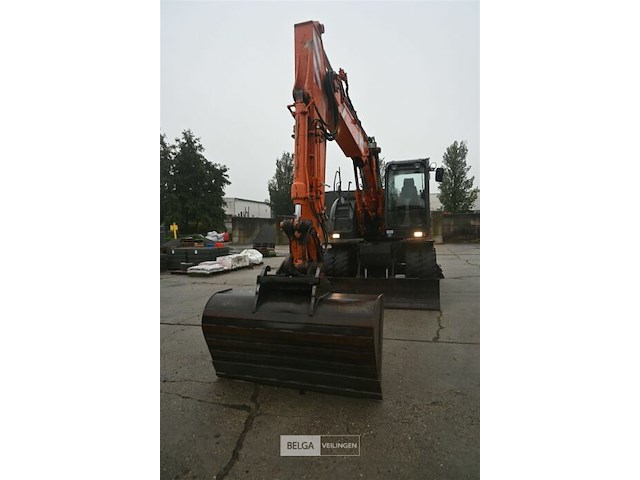 Hitachi zaxis 140w graafmachine - afbeelding 5 van  23